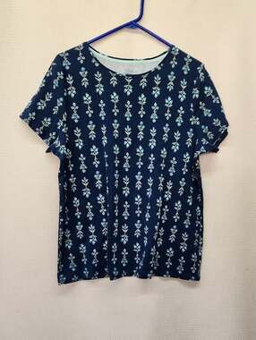 croft & barrow Navy Blue Short Sleeve Floral Tee